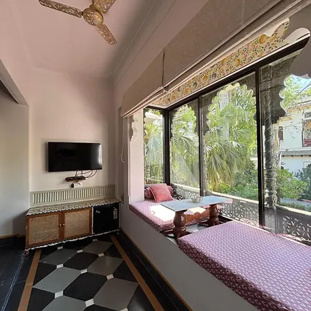 Kintsugi At Rangniwas Hotel Udaipur Exterior photo